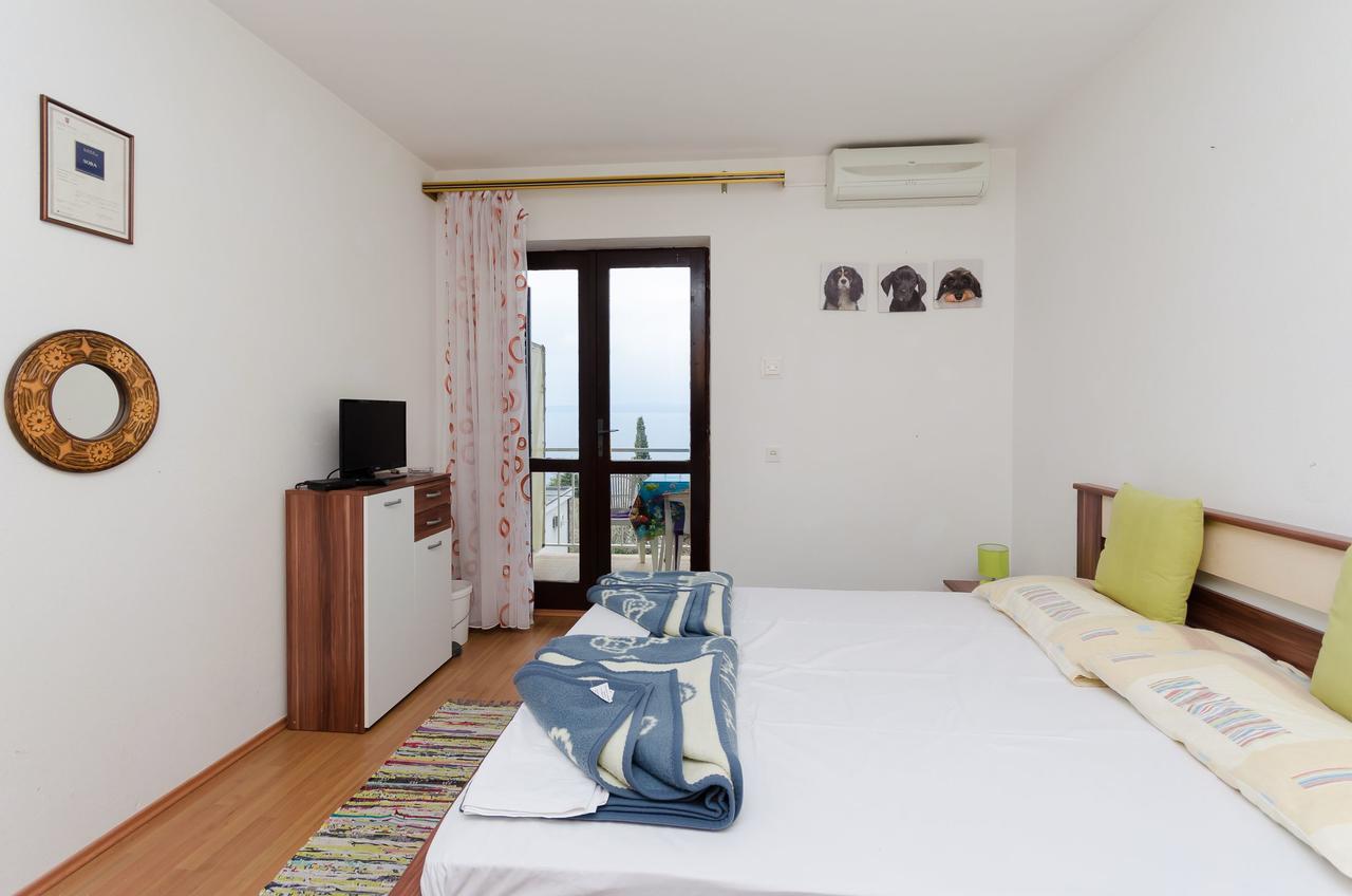 Apartments And Room Luka Klenovica Ngoại thất bức ảnh