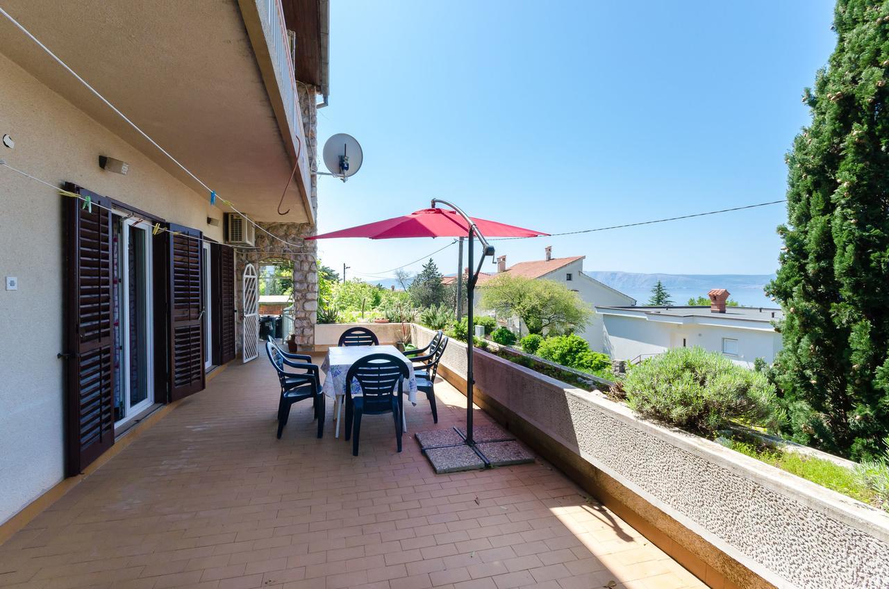 Apartments And Room Luka Klenovica Ngoại thất bức ảnh