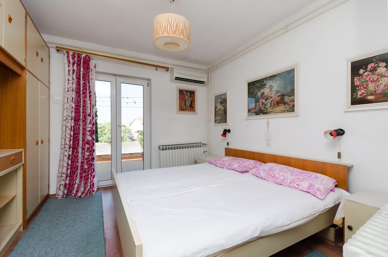 Apartments And Room Luka Klenovica Ngoại thất bức ảnh